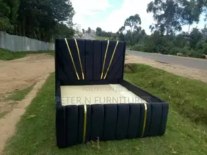 Black Chester Bed