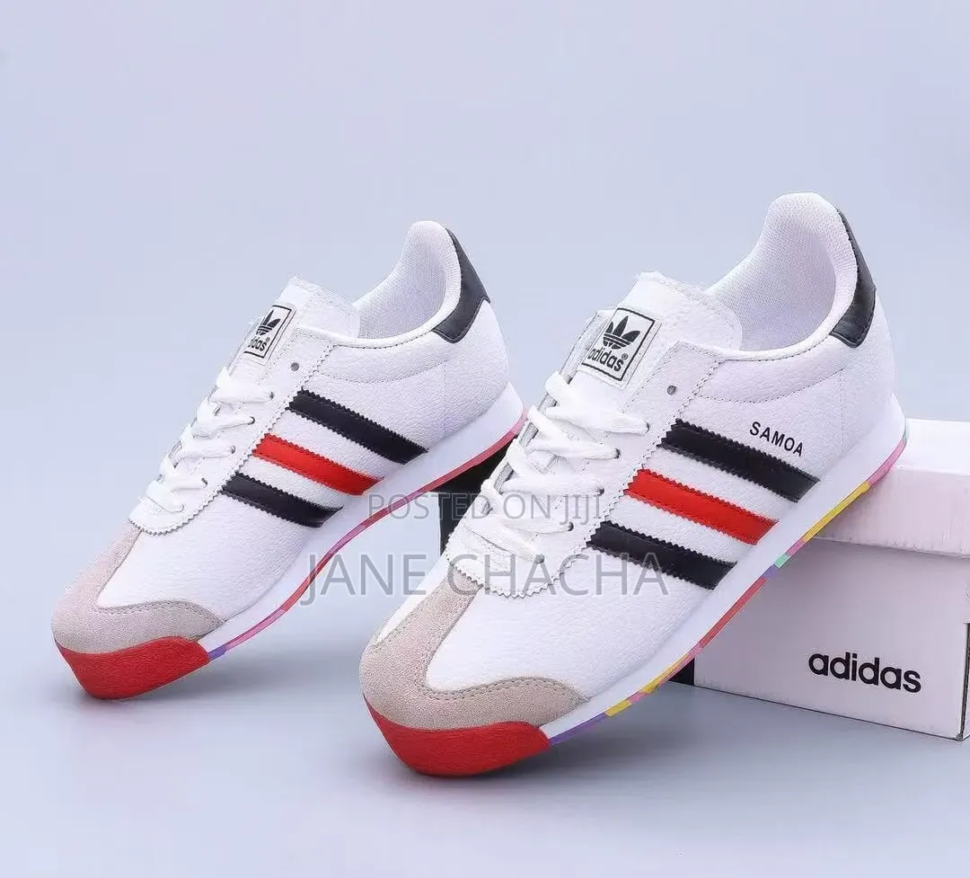 Adidas Sneakers