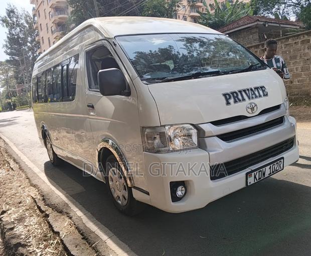 Toyota HiAce 2008 White - thumbnail 5