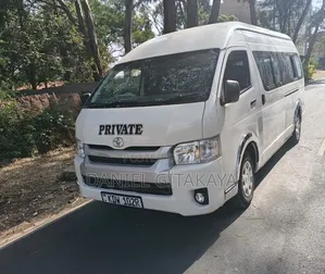 Toyota HiAce 2008 White