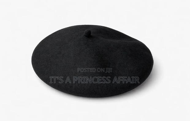 Beret Hats for Men and Ladies - thumbnail 4