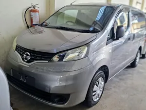 Nissan NV200 2019 Gray