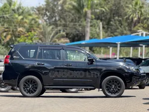 Toyota Land Cruiser 2021 Black