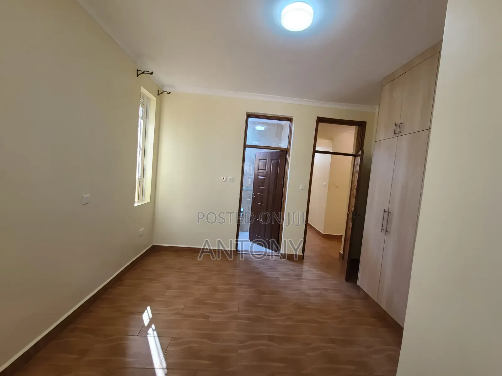 Furnished 4bdrm House in Kamakis for sale