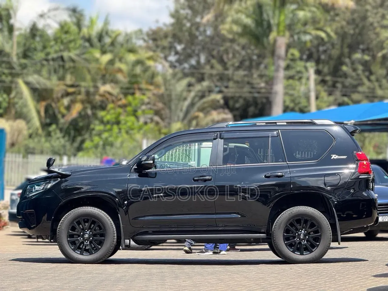 Toyota Land Cruiser 2021 Black