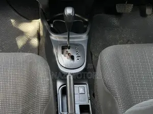 Toyota Vitz 2019 Silver