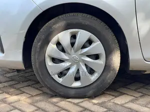 Toyota Vitz 2019 Silver