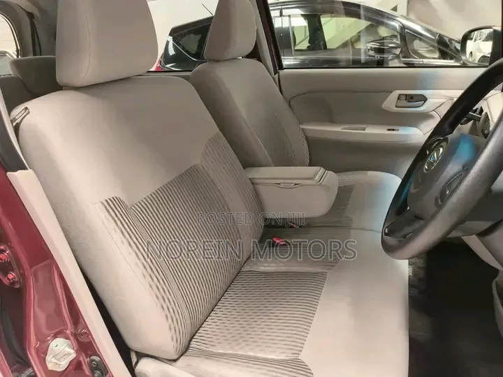 Daihatsu Move 2019 Red