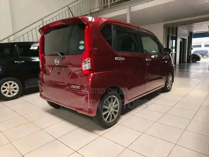 Daihatsu Move 2019 Red