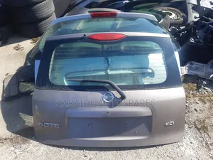 Note 2010/2011 Boot/Tailgate