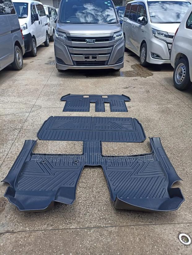 Noah 5d Floor Mats - main view