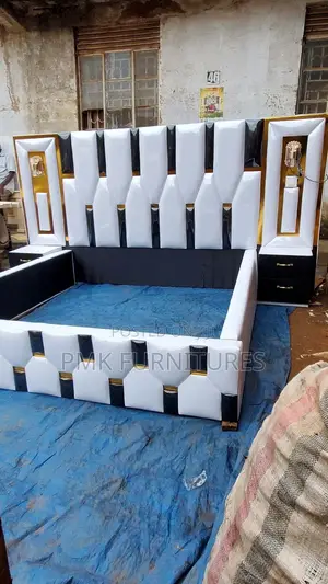 White and Black Wood Bed 5x6