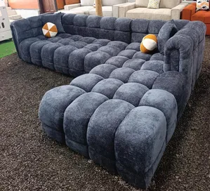 L Bubble Seat
