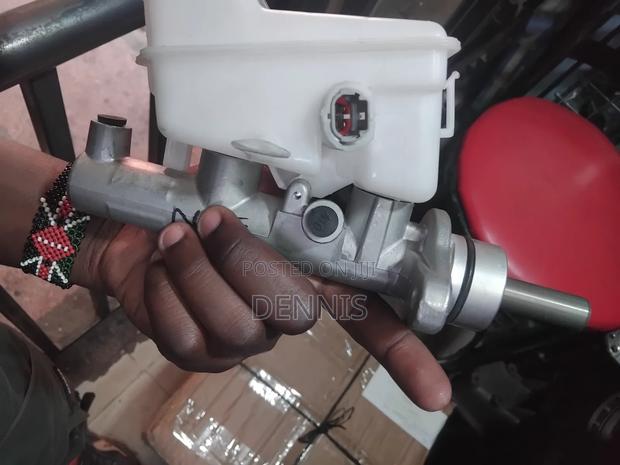 New Breakmastercylinder Corolla Nze - main view