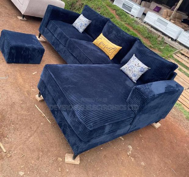 Courdry Fabric L Seat - main view