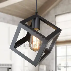 Pendant Square
