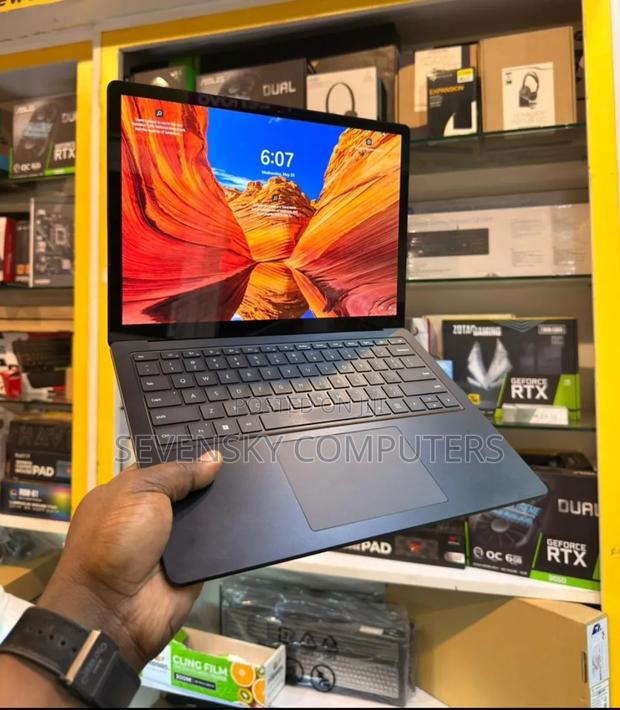 Laptop Microsoft Surface Laptop 4 16GB Intel Core i5 SSD 256GB