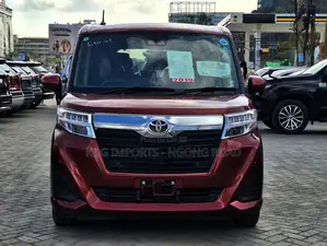 Toyota Roomy 2019