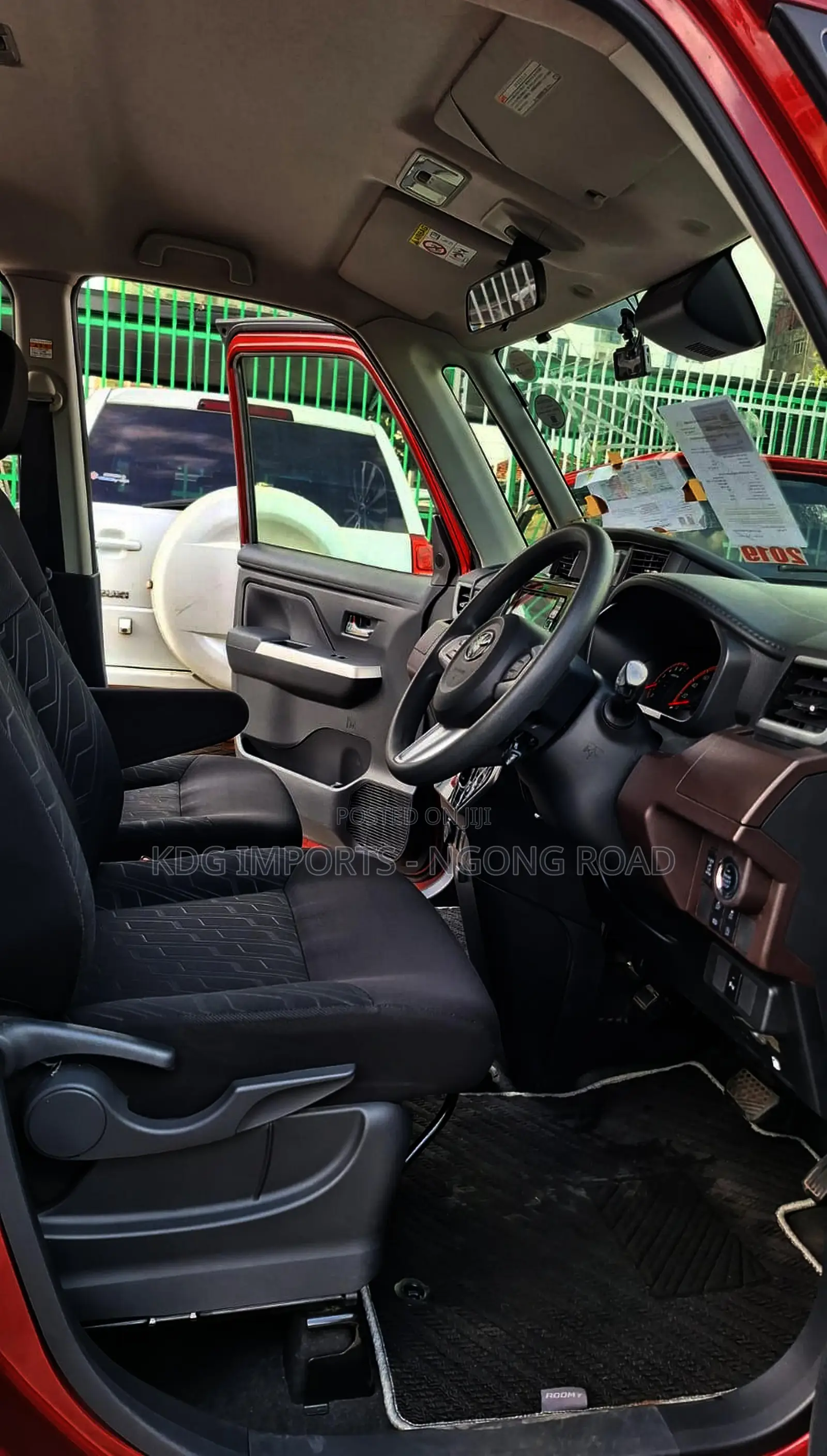Toyota Roomy 2019