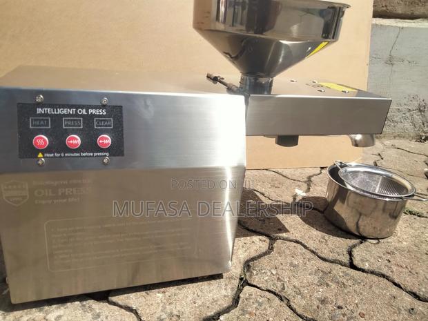 Electric Oil Press - thumbnail 2