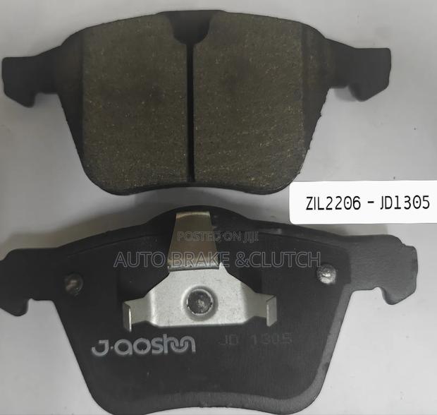 Brake Pad for Volvo S60 S80 Xc70