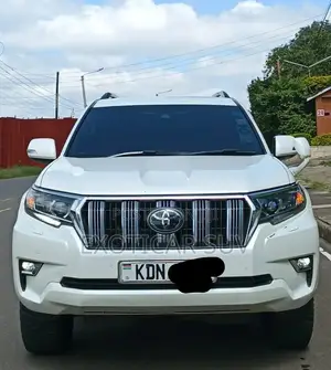 Toyota Land Cruiser Prado 2.8 2018 Pearl