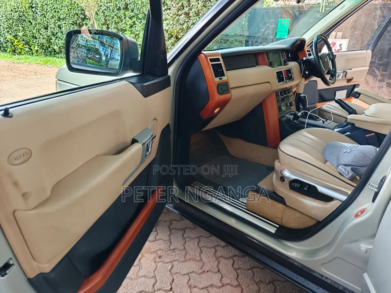 Land Rover Range Rover Vogue 2005 Gold