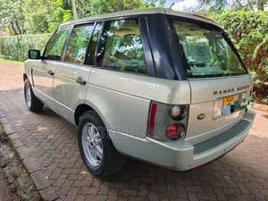 Land Rover Range Rover Vogue 2005 Gold