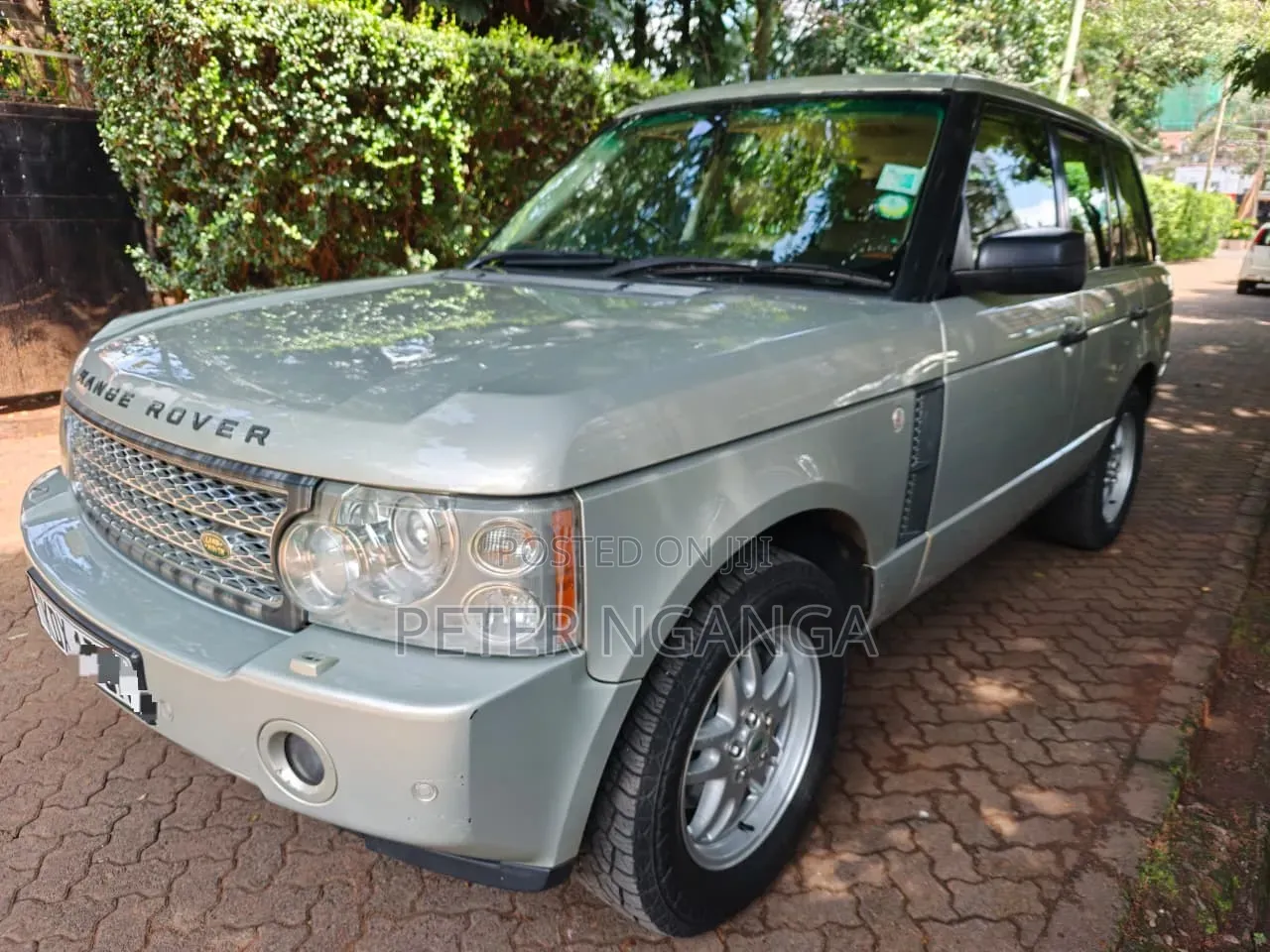 Land Rover Range Rover Vogue 2005 Gold