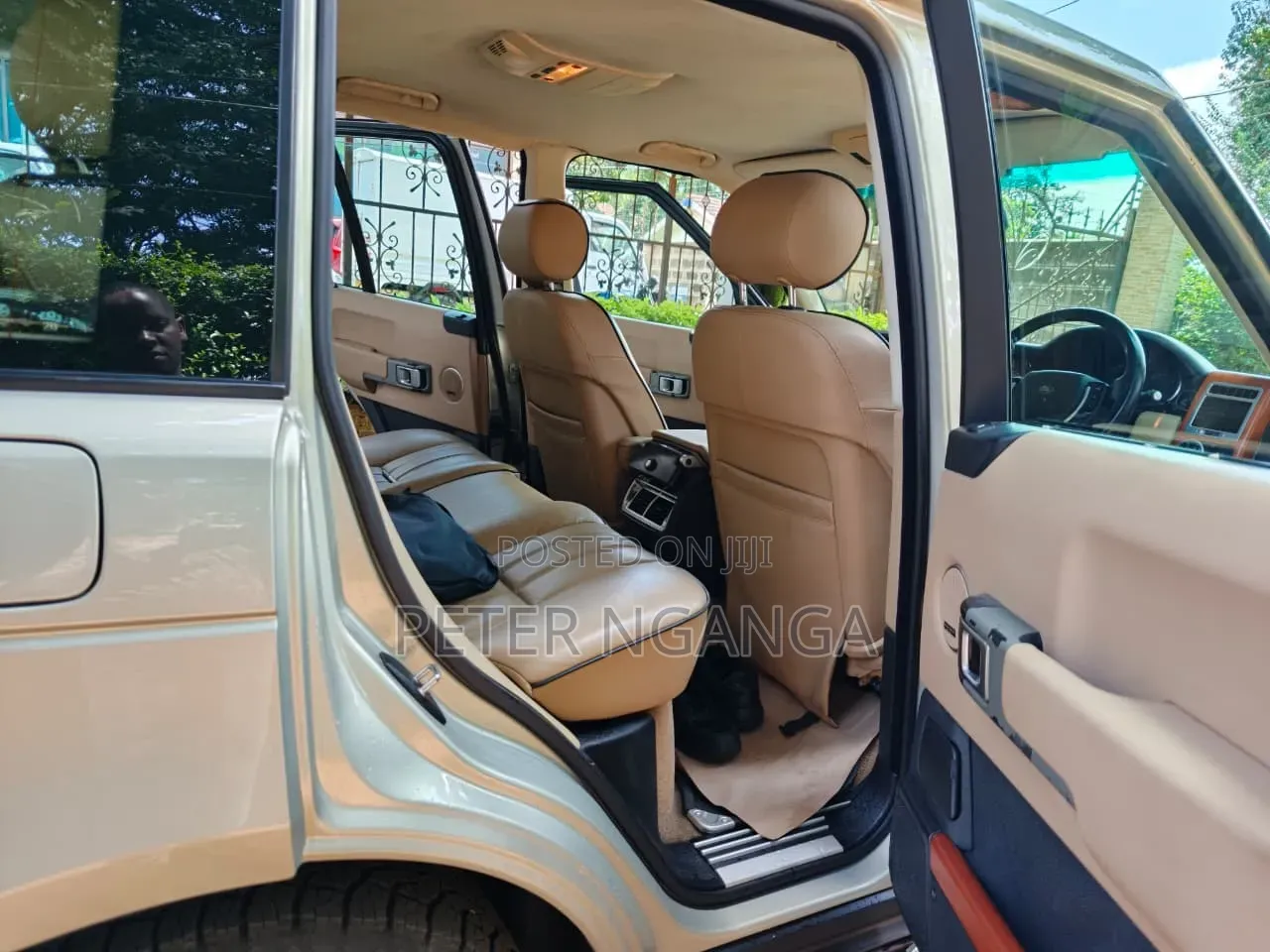 Land Rover Range Rover Vogue 2005 Gold