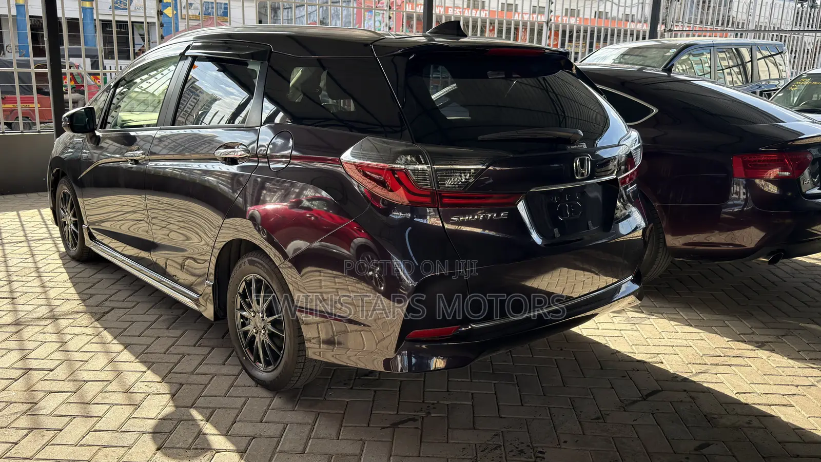 Honda Fit Shuttle 1.5 G 2WD 2020 Burgundy