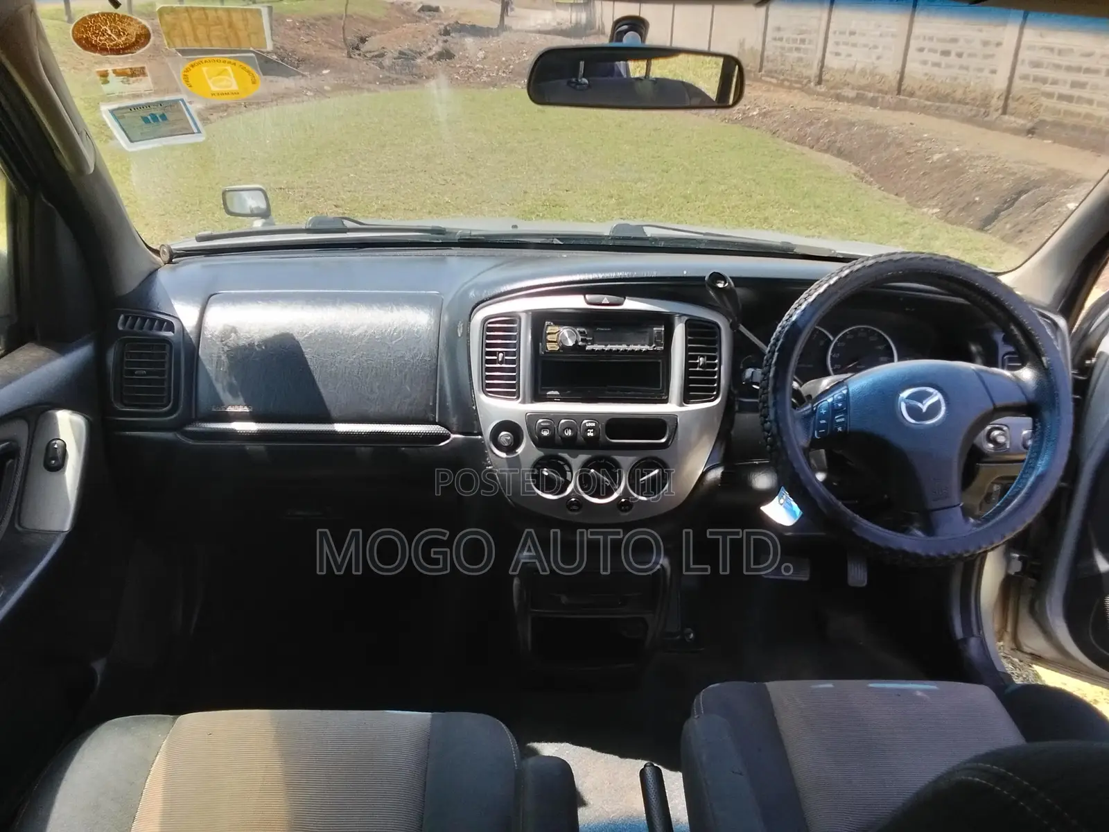 Mazda Tribute 2005 Silver