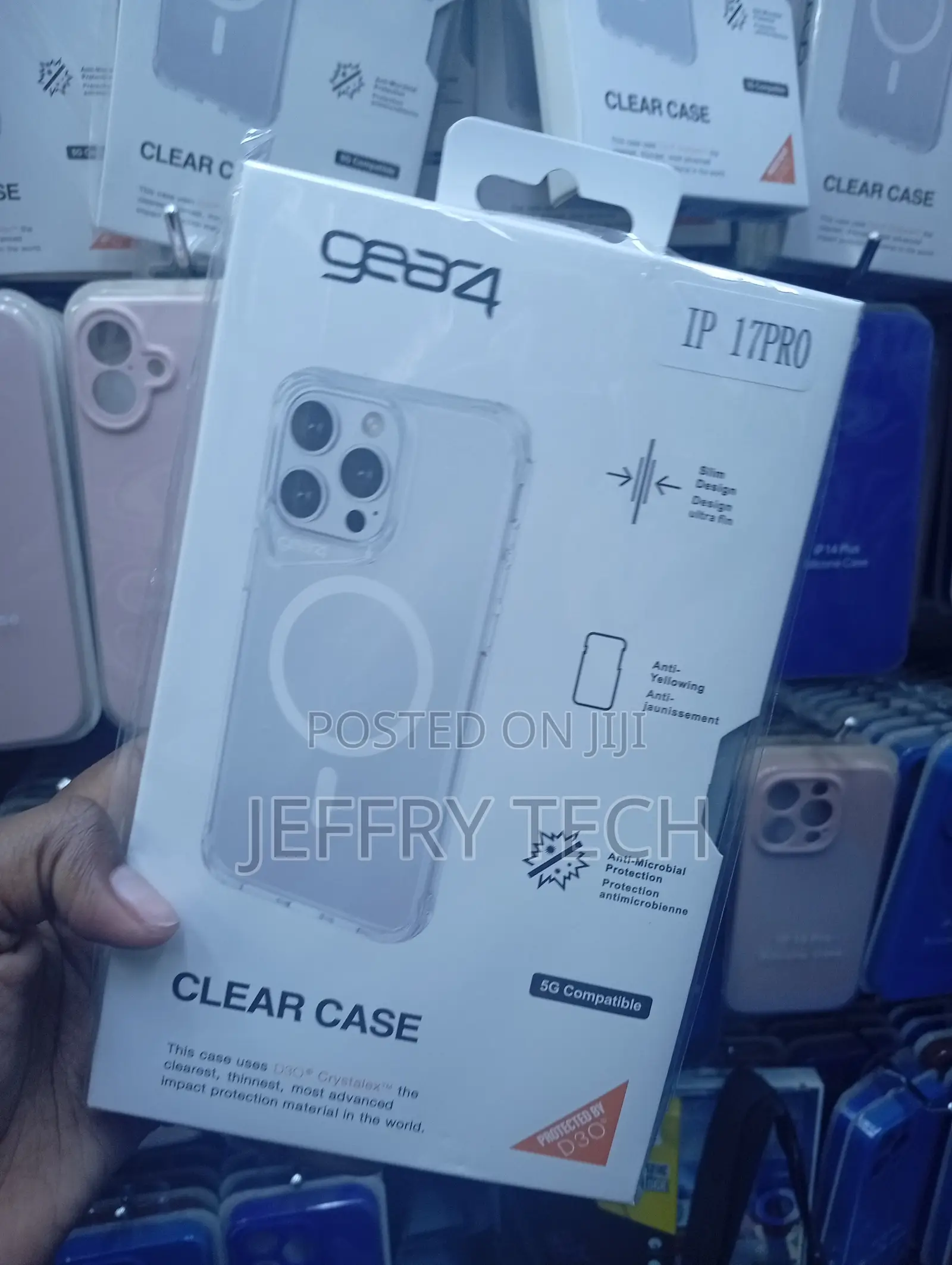 iPhone 17 Pro Gear4 Crystal Palace Clear Protective Case
