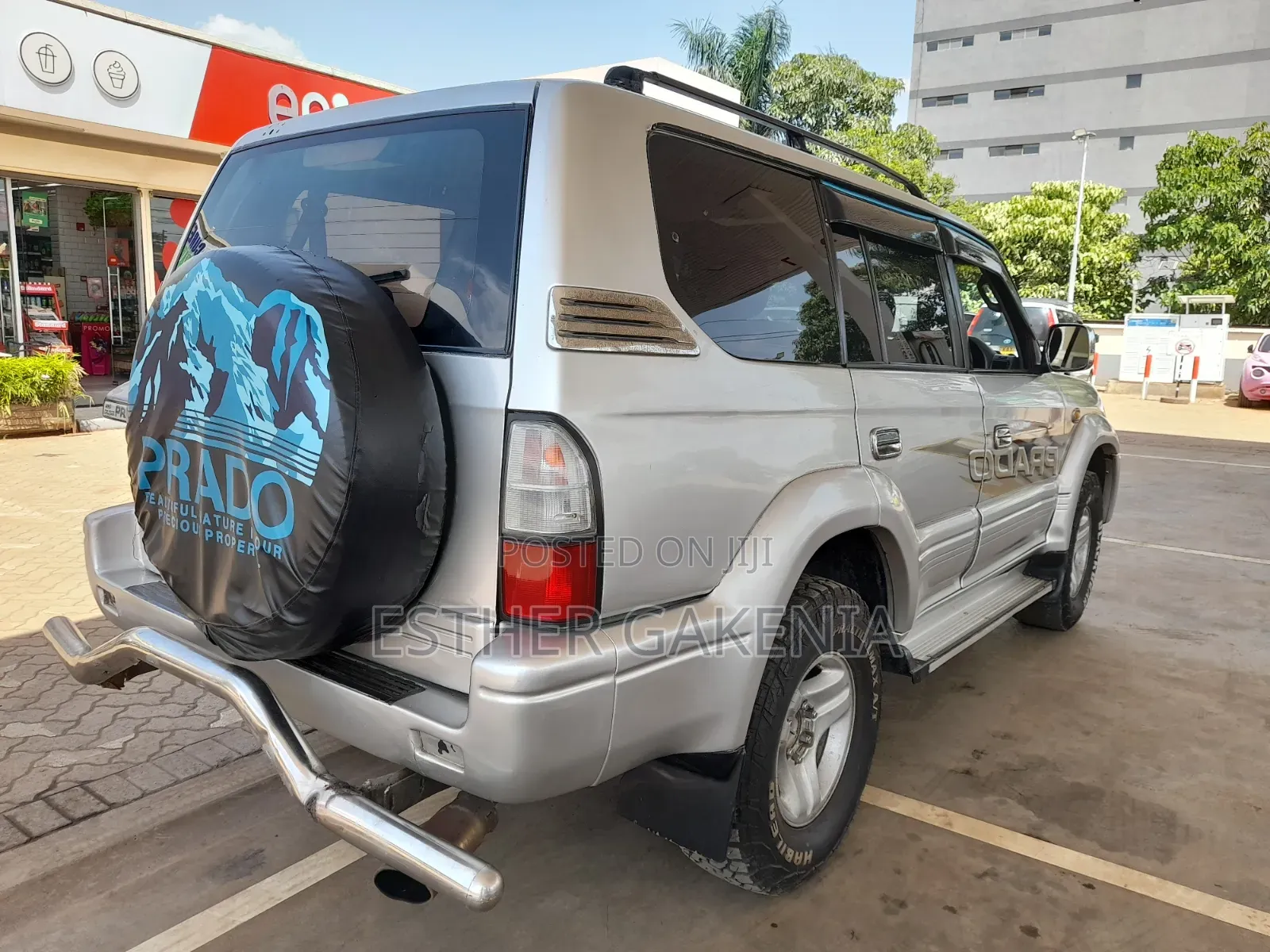 Toyota Land Cruiser 2004 Silver