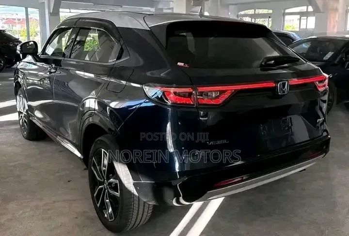 Honda Vezel 1.5 Hybrid 2WD 2021 Matt Black