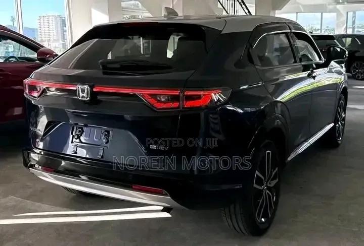 Honda Vezel 1.5 Hybrid 2WD 2021 Matt Black