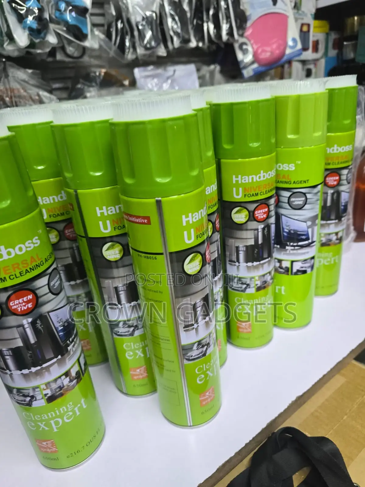 Box of 24 Handboss Universal Foam Cleaner Spray 650ml