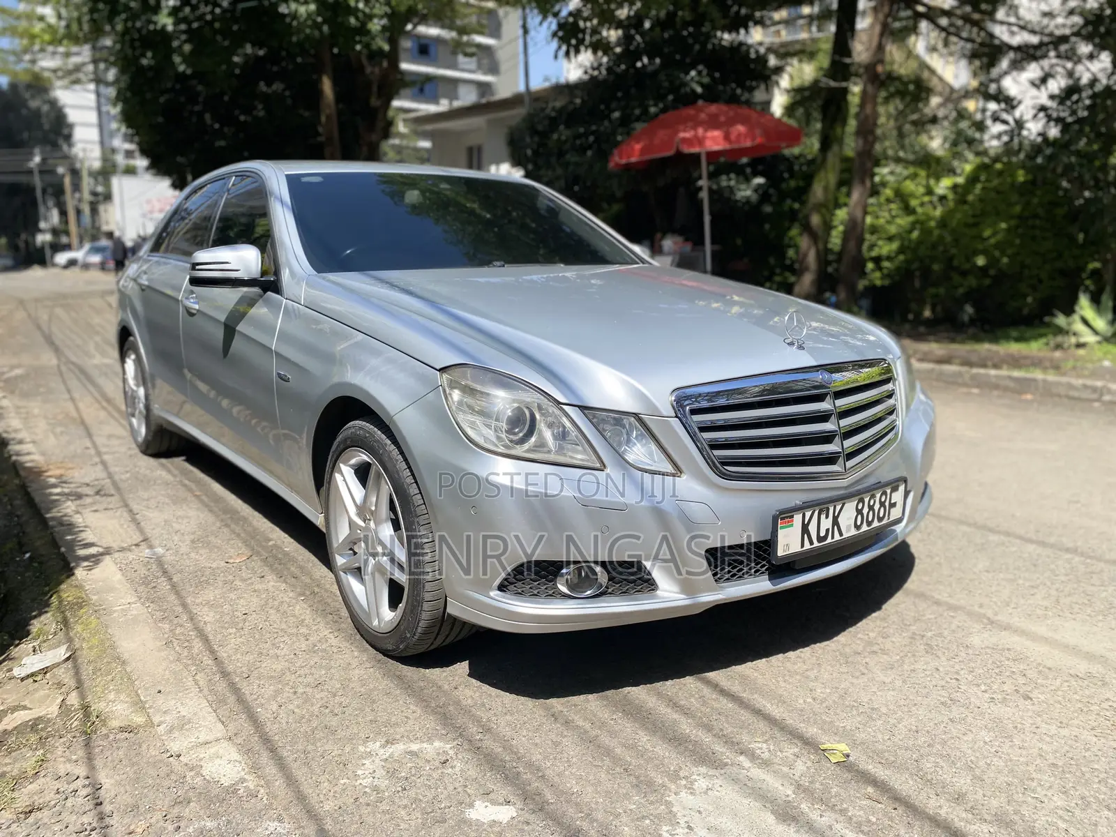 Mercedes-Benz E250 2009 Silver