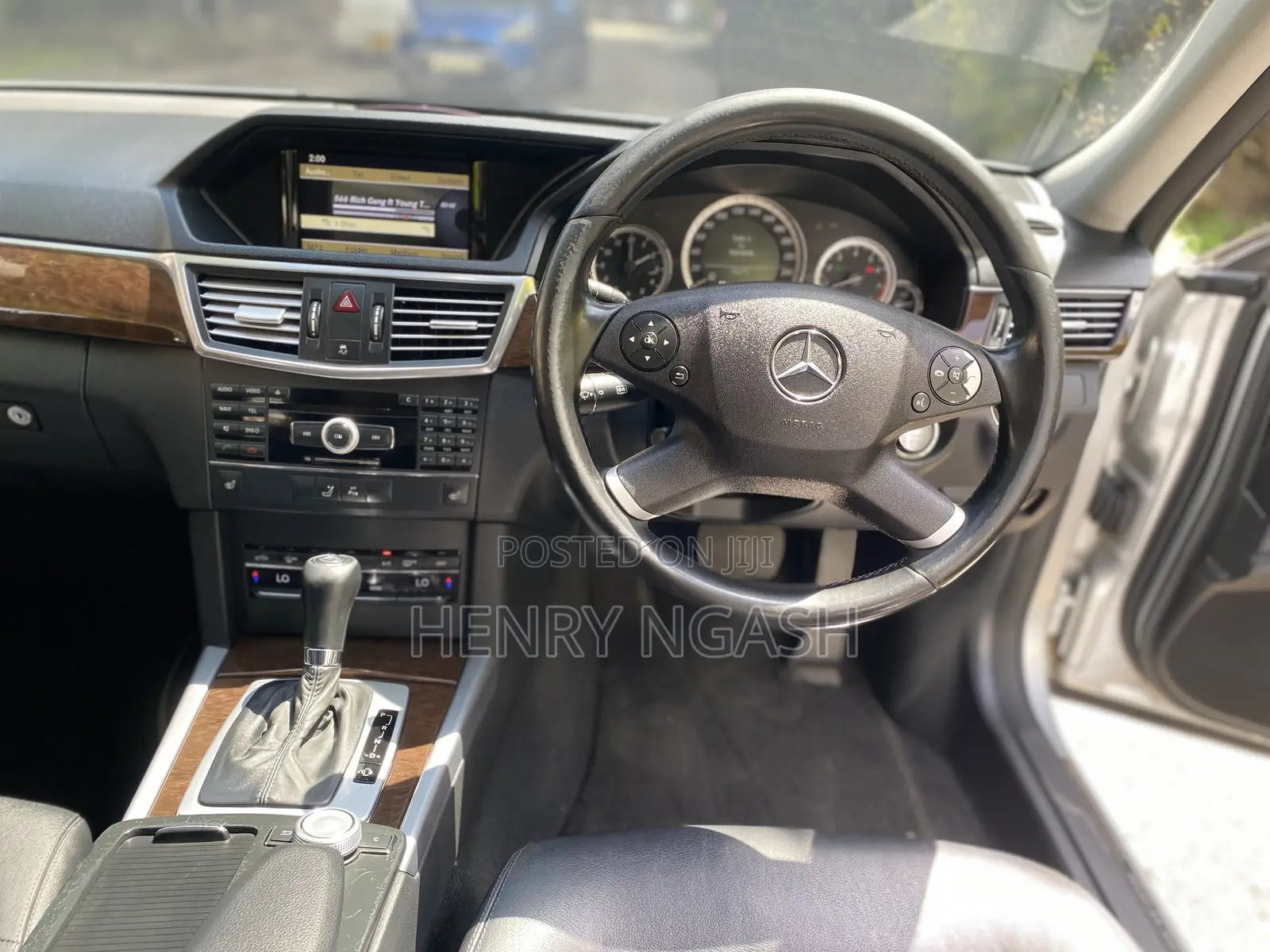 Mercedes-Benz E250 2009 Silver
