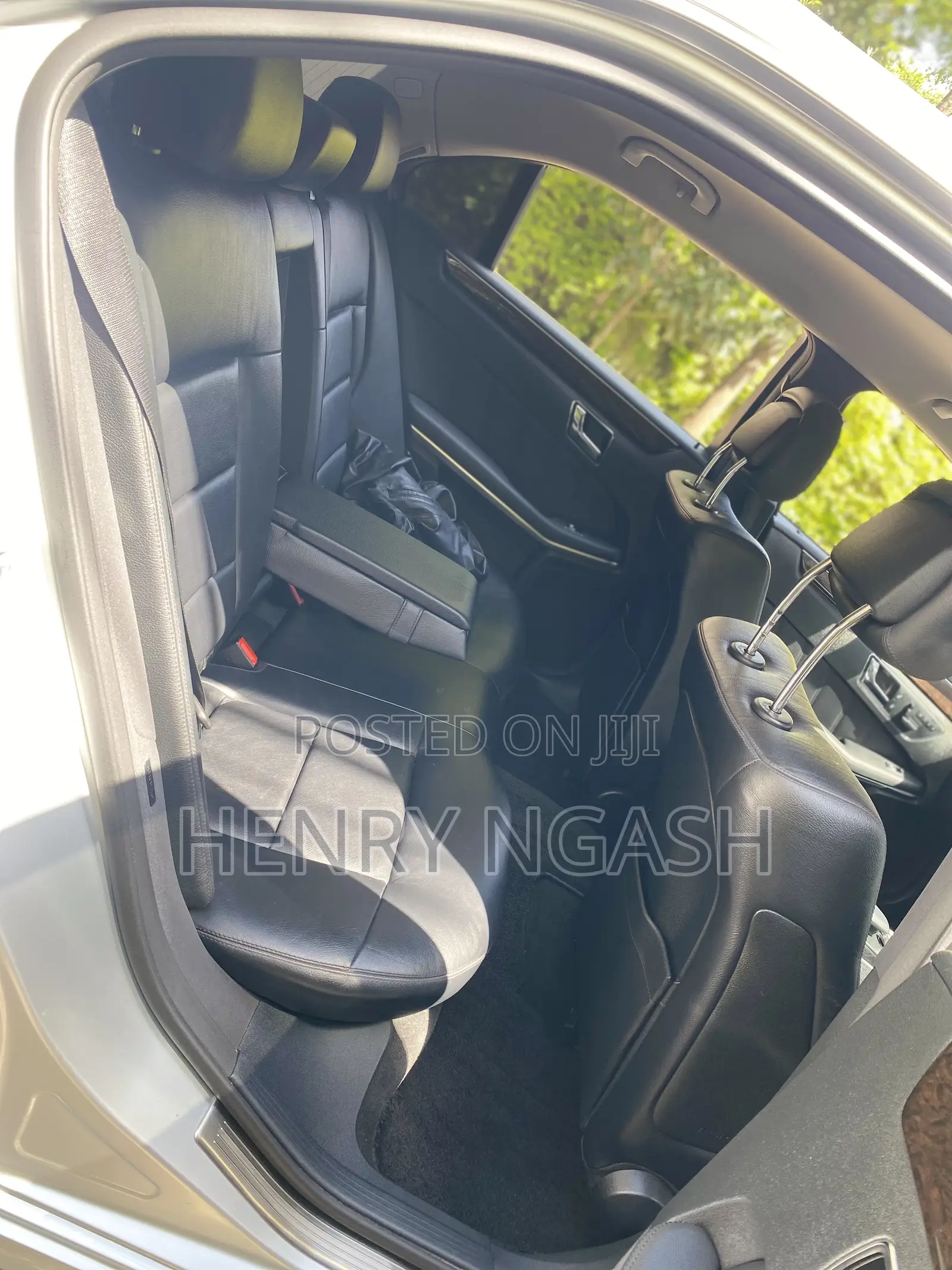 Mercedes-Benz E250 2009 Silver