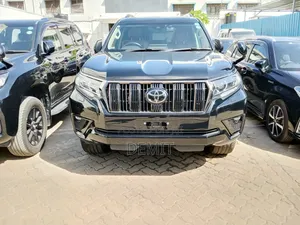 Toyota Land Cruiser Prado 2.8 2021 Black