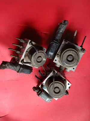 Abs Actuator Nissan X-Trail T30