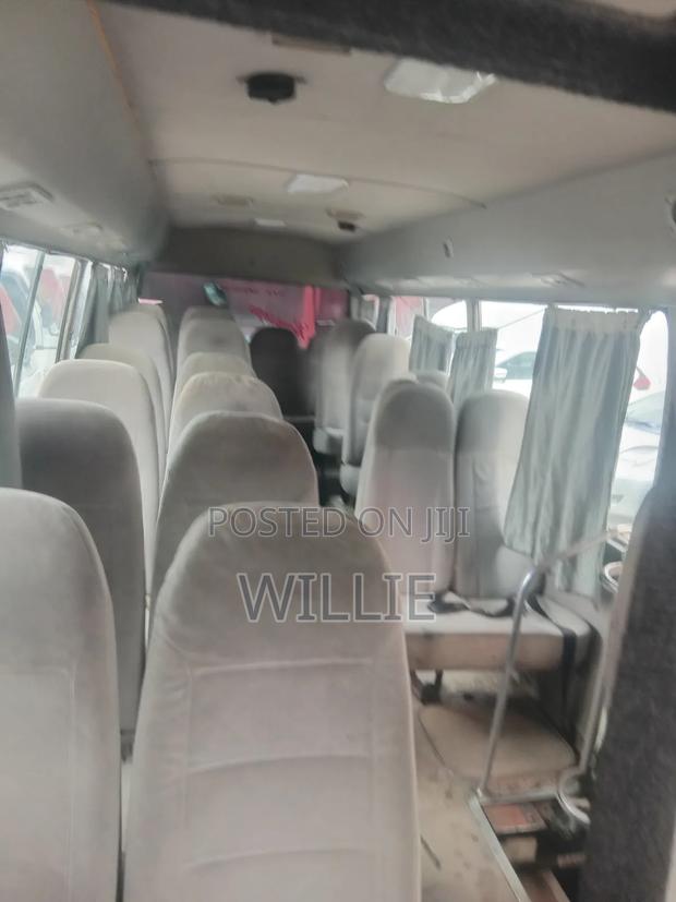 Toyota Coaster 2015 White - thumbnail 7