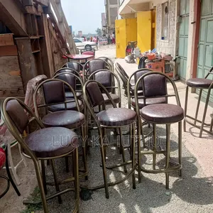 Chiselled Brown High Stools Chairs