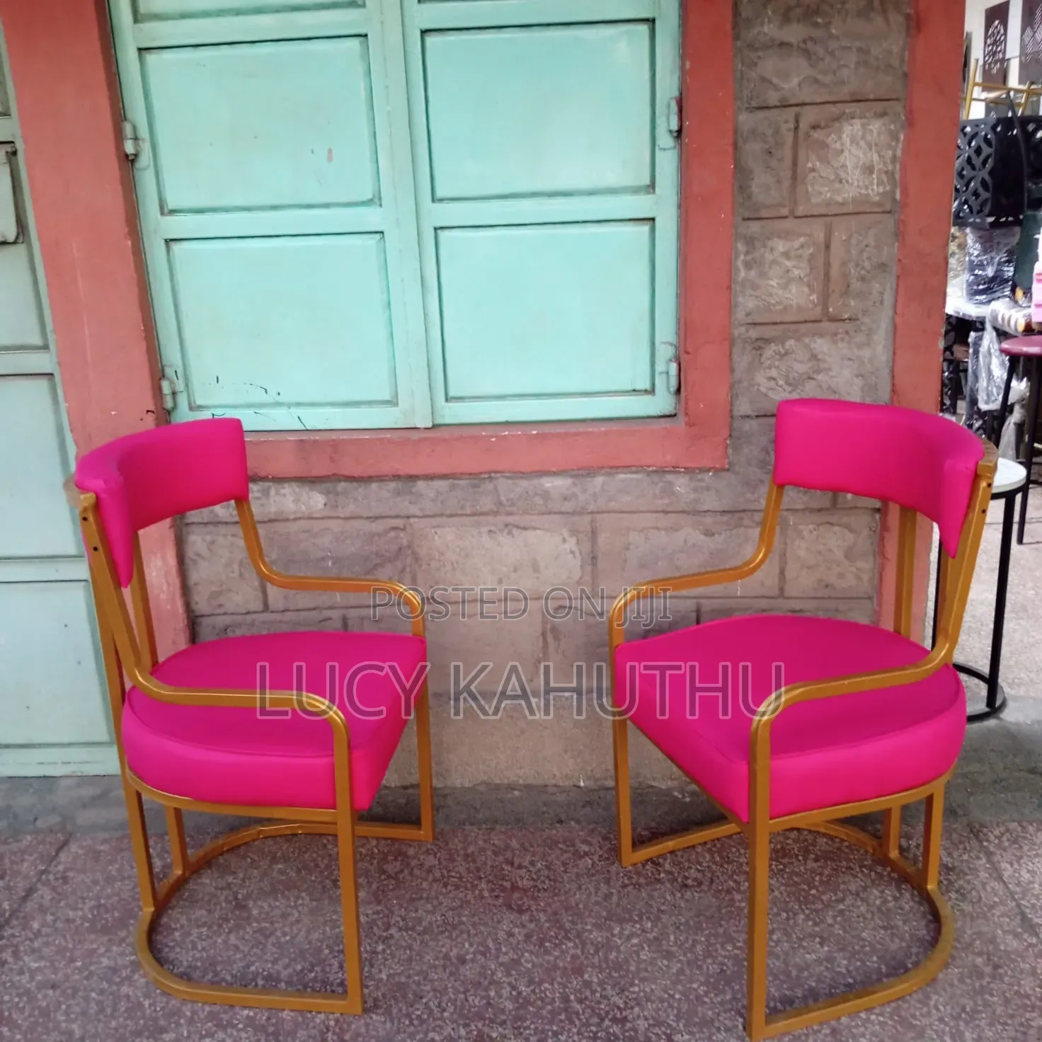 Pink Lovely Saloon Seats