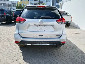 Nissan X-Trail 2.0 Hybrid AWD 2019 Silver
