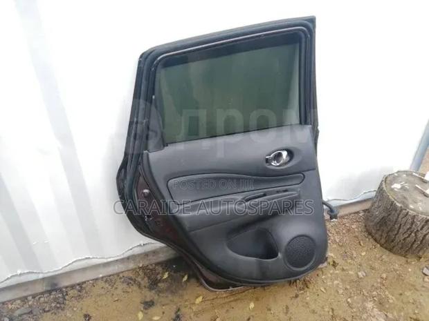 Nissan Note 2015/2017 Doors - thumbnail 2