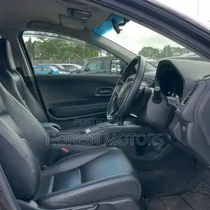 Honda Vezel 1.5 4WD 2019 Matt Black