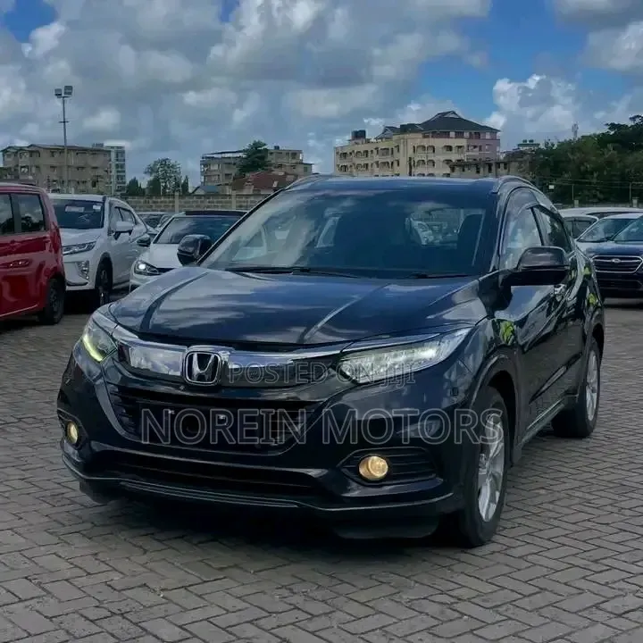Honda Vezel 1.5 4WD 2019 Matt Black
