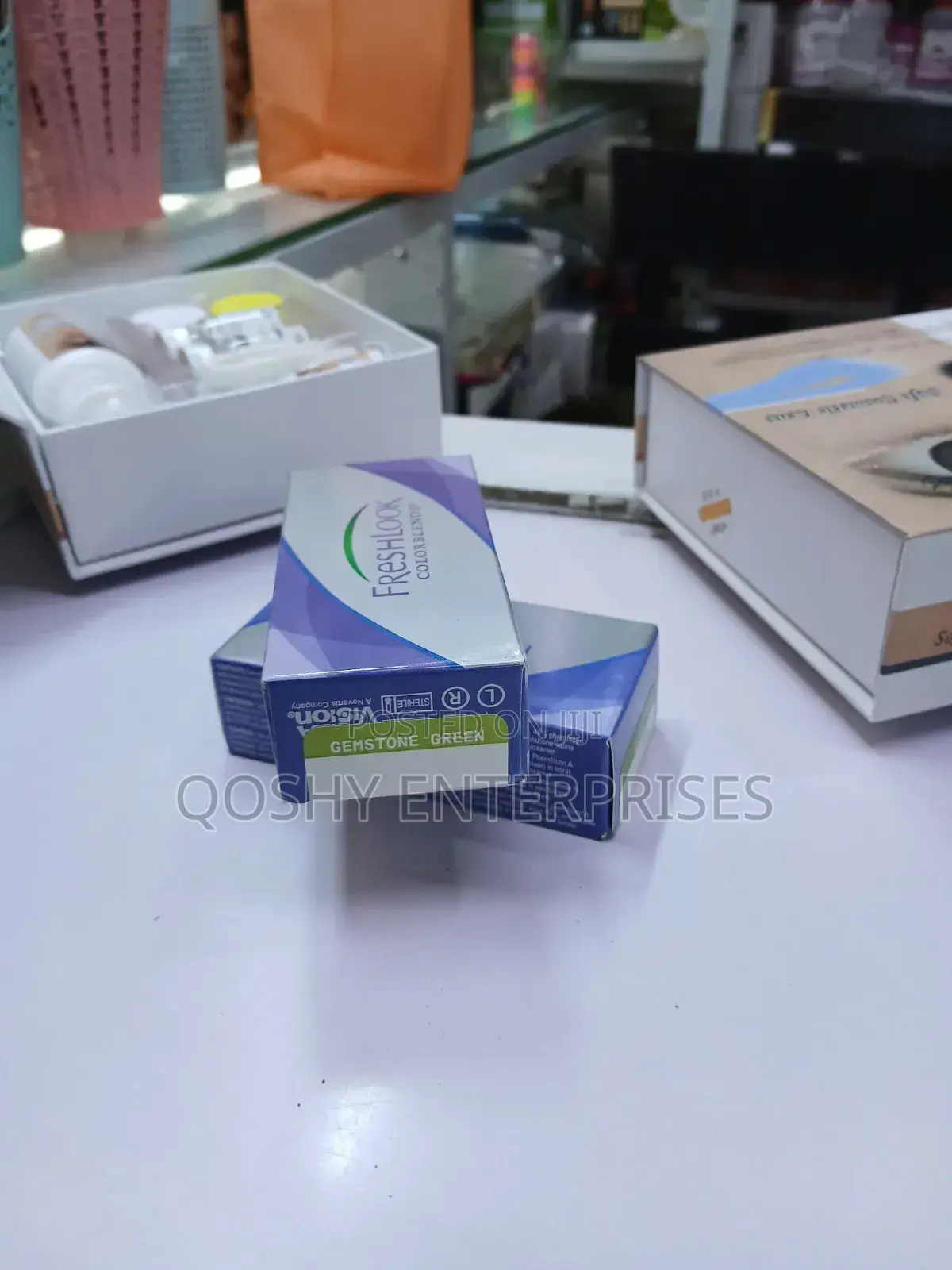 A Pair of Eye Contact Beauty Lences